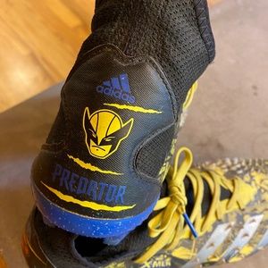 Men’s size 10 Soccer Cleats